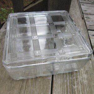 Hazel Atlas 8.5"  Refrigerator Box Dish w/ Lid Criss Cross Collection Square 40s